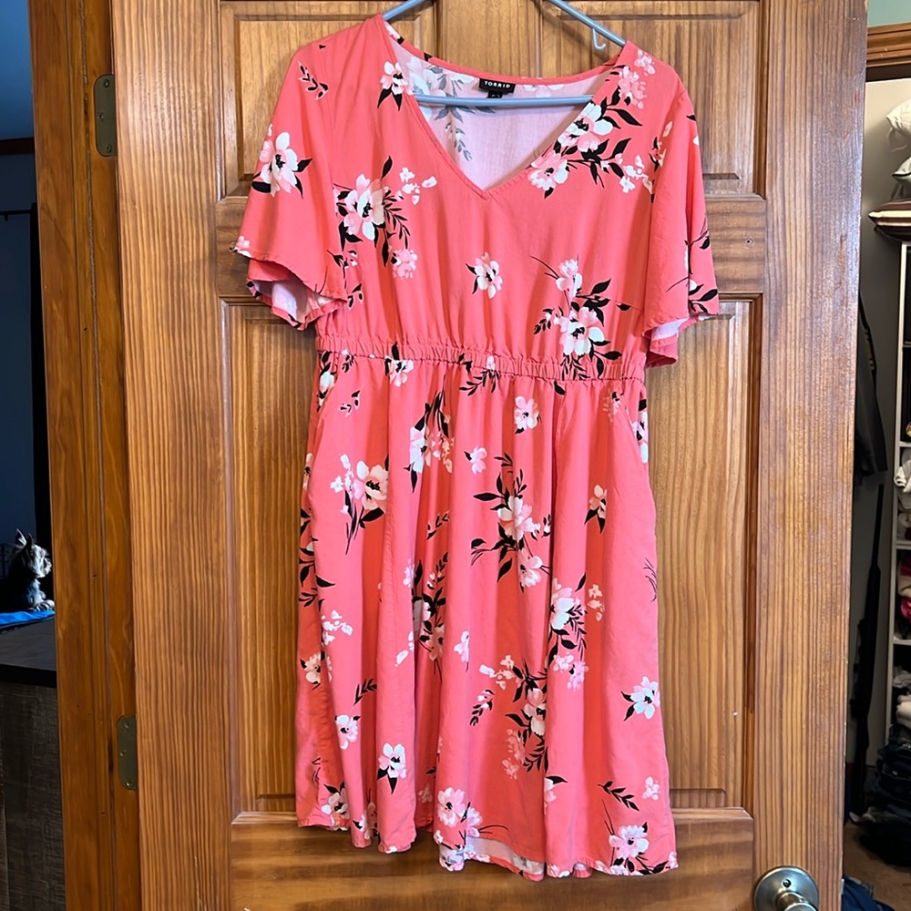 Torrid v-neck dress, size 00, worn once